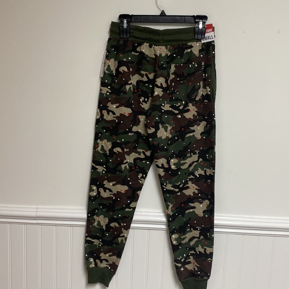 Prime Threads jogger’s and cap  Camo - Picture 6 of 8